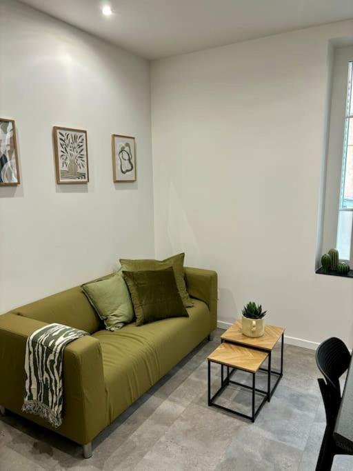 Ferienwohnung L'Olivier - Calme, Chaleureux, Proche Transports Lyon Exterior foto